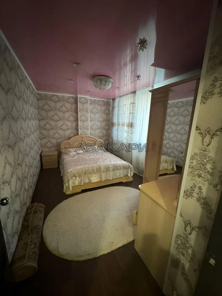 3-комнатная улица Авиаторов, 38  за 45000 руб/мес фото 4