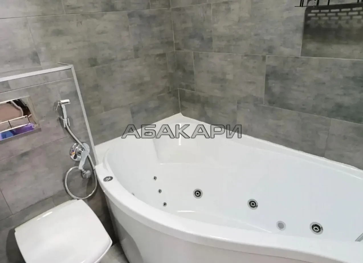 1-комнатная Апрельская улица, 1  за 38000 руб/мес фото 7
