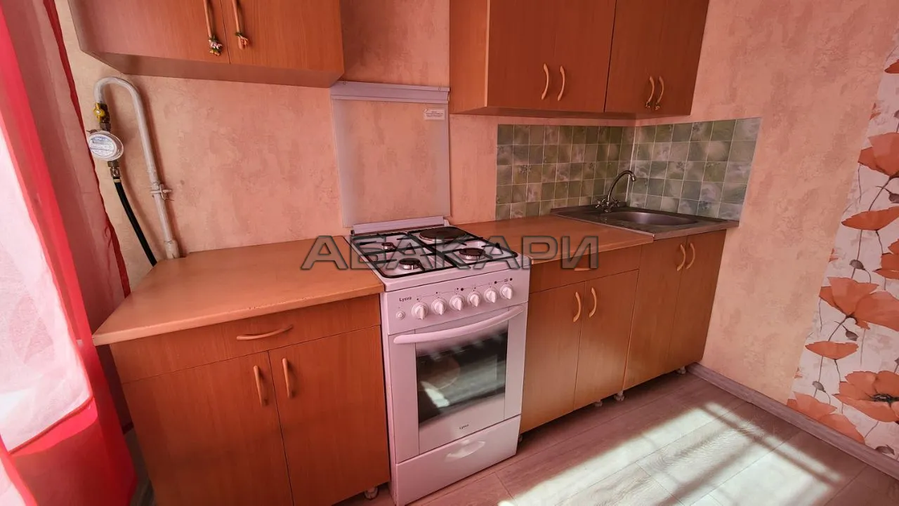 2-комнатная улица Анатолия Гладкова, 23  за 32000 руб/мес фото 1