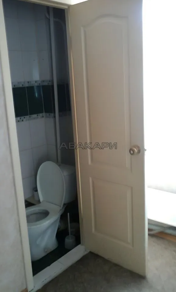 студия улица Гусарова, 9  за 18000 руб/мес фото 5