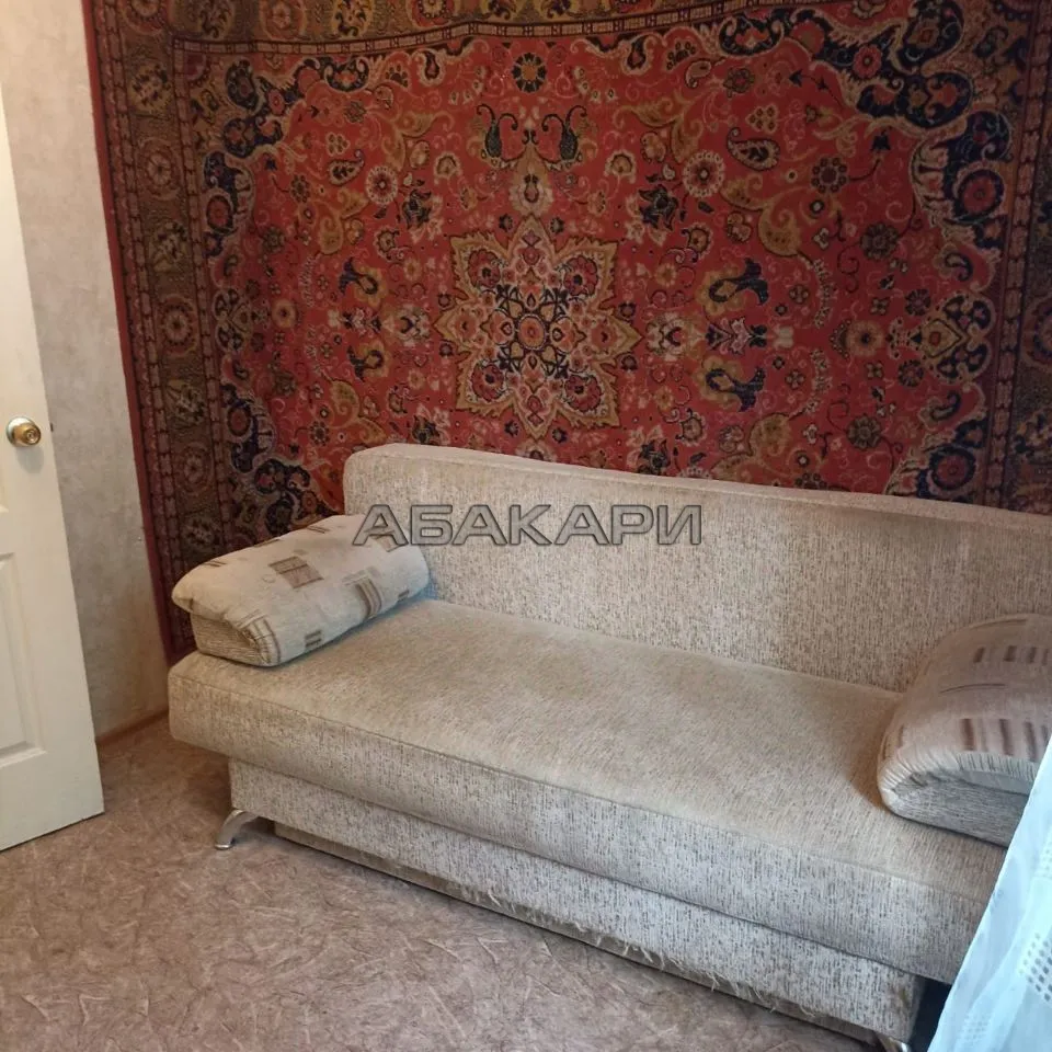 студия улица Гусарова, 9  за 18000 руб/мес фото 2