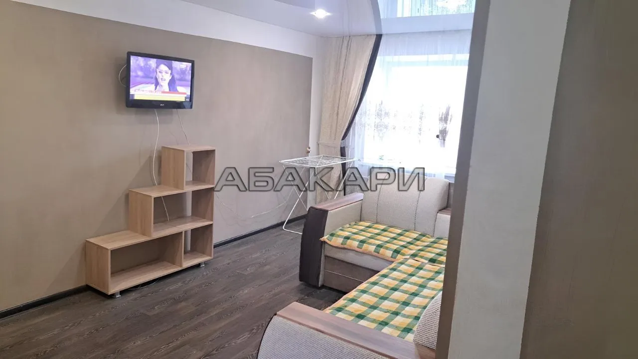 3-комнатная улица Никитина, 1Б  за 50000 руб/мес фото 1