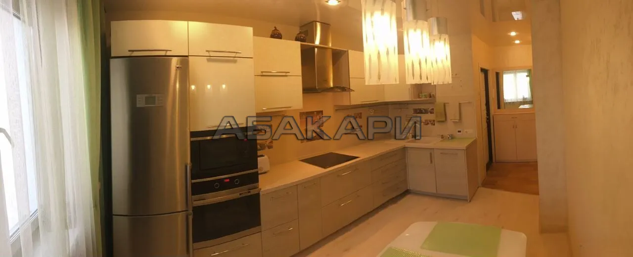 3-комнатная улица Молокова, 64  за 55000 руб/мес фото 1