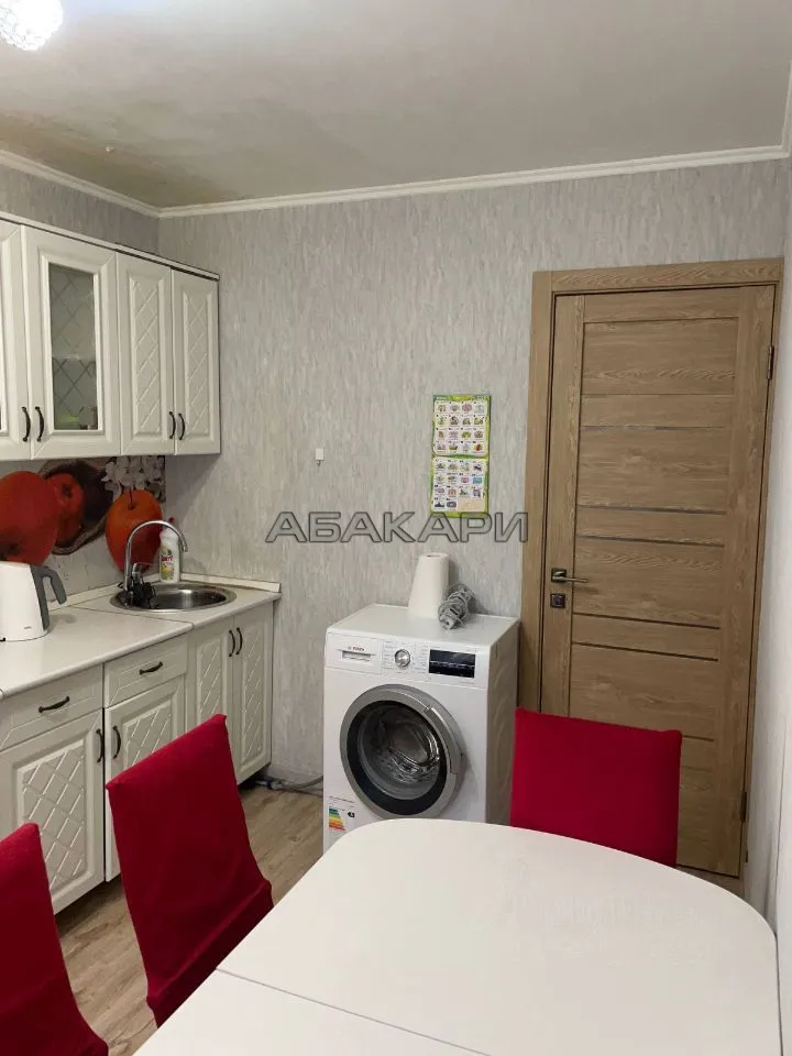 1-комнатная улица Анатолия Гладкова, 16  за 30000 руб/мес фото 3