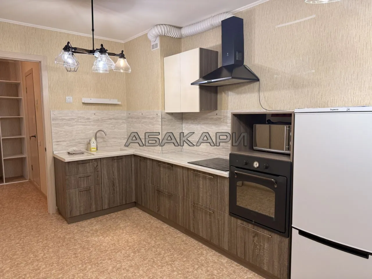 1-комнатная Свердловская улица, 6Д  за 35000 руб/мес фото 2