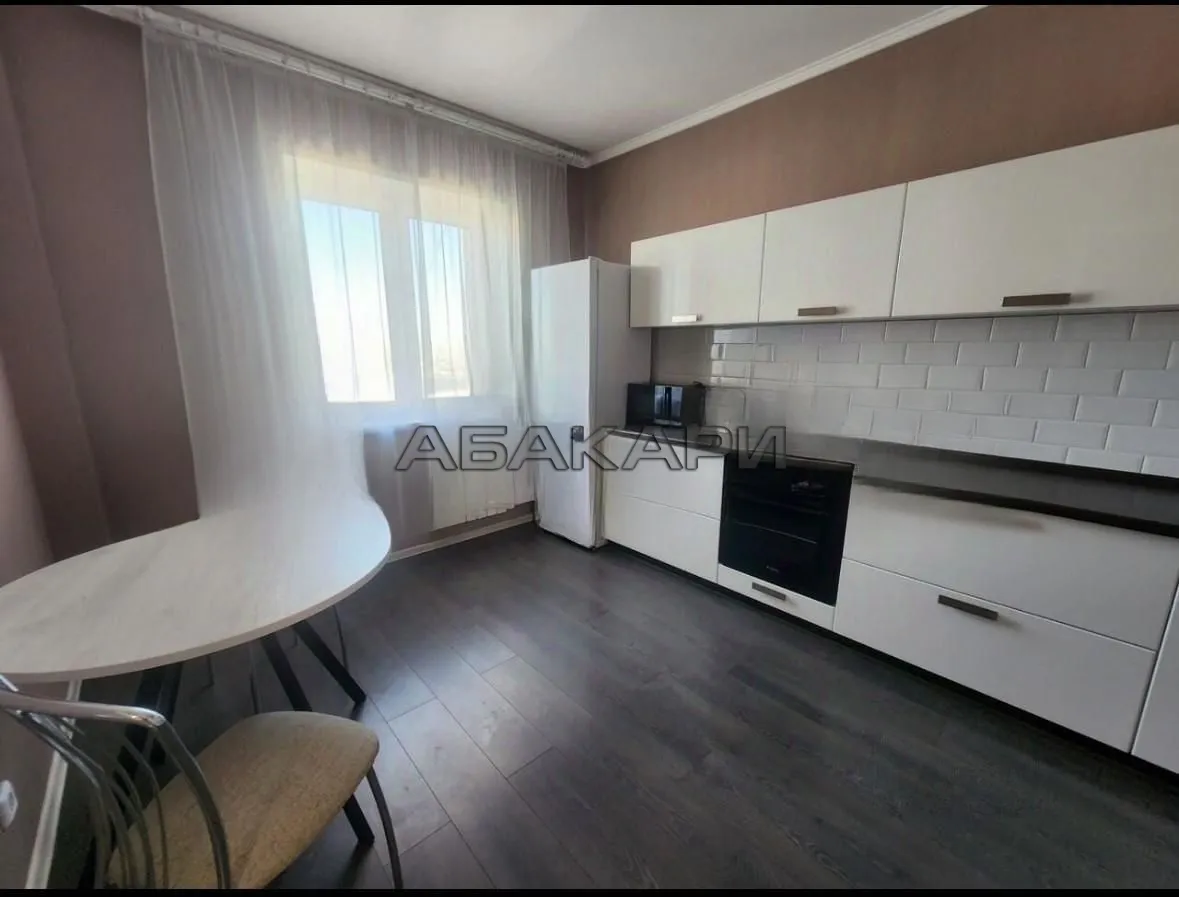1-комнатная улица Дмитрия Мартынова, 43  за 36000 руб/мес фото 1