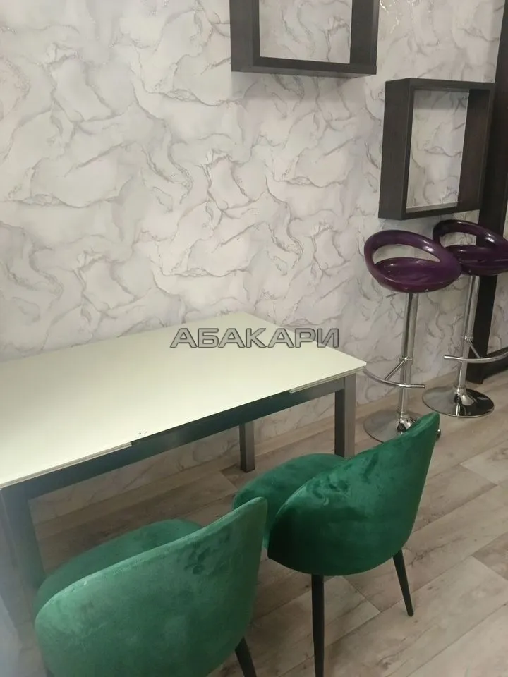 3-комнатная улица Урванцева, 17  за 65000 руб/мес фото 9