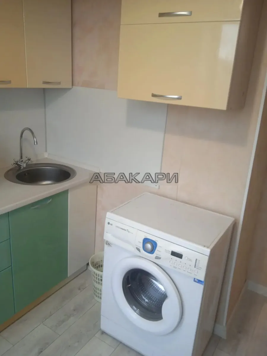 1-комнатная улица Гусарова, 58  за 30000 руб/мес фото 3