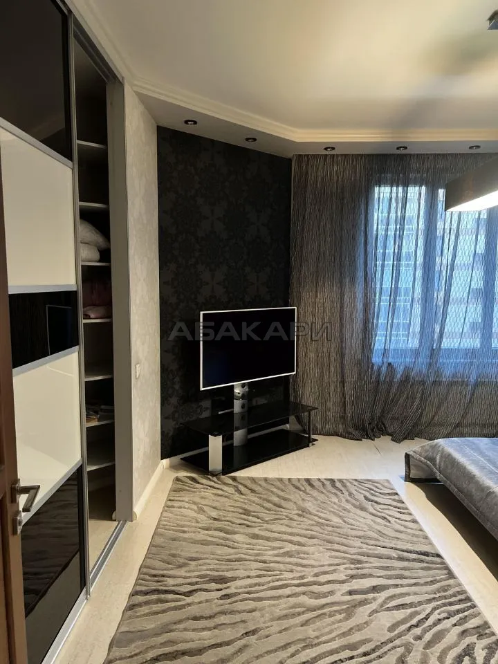 4-комнатная улица Молокова, 1к4 за 105000 руб/мес фото 9 4-комнатная улица Молокова, 1к4 за 105000 руб/мес фото 9