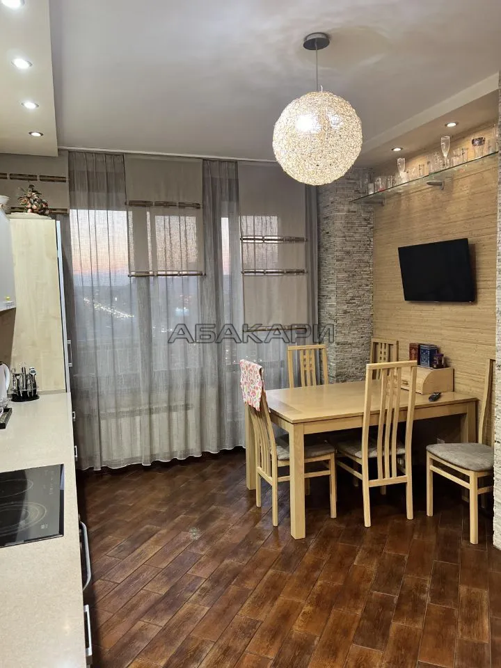 4-комнатная улица Молокова, 1к4 за 105000 руб/мес фото 3 4-комнатная улица Молокова, 1к4 за 105000 руб/мес фото 3