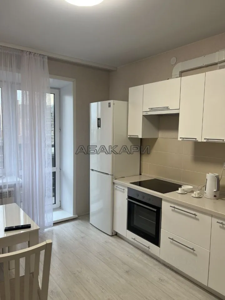 2-комнатная Парусная улица, 7  за 60000 руб/мес фото 1