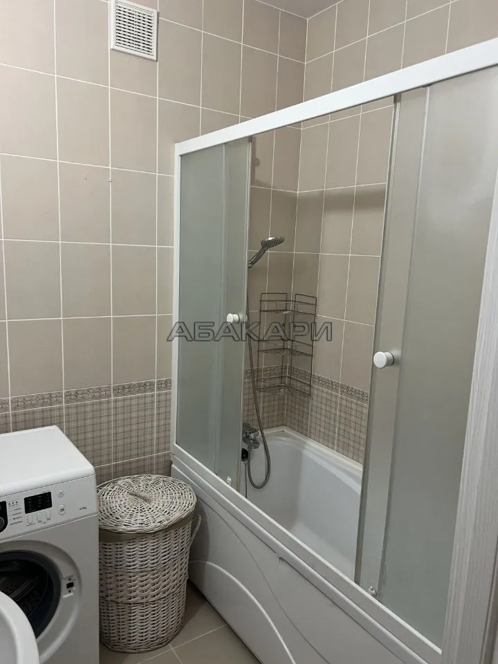 2-комнатная Парусная улица, 7  за 60000 руб/мес фото 13
