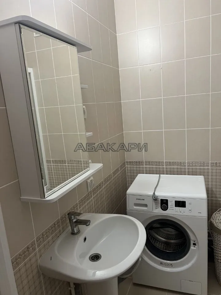 2-комнатная Парусная улица, 7  за 60000 руб/мес фото 14