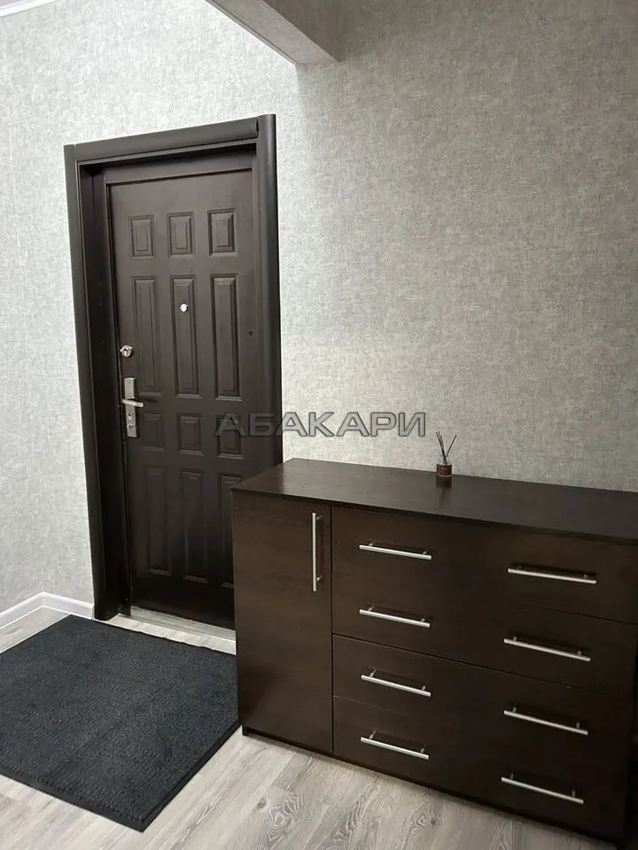 1-комнатная улица Авиаторов, 62  за 45000 руб/мес фото 10