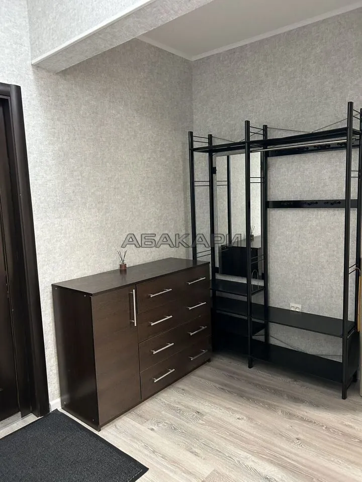 1-комнатная улица Авиаторов, 62  за 45000 руб/мес фото 12