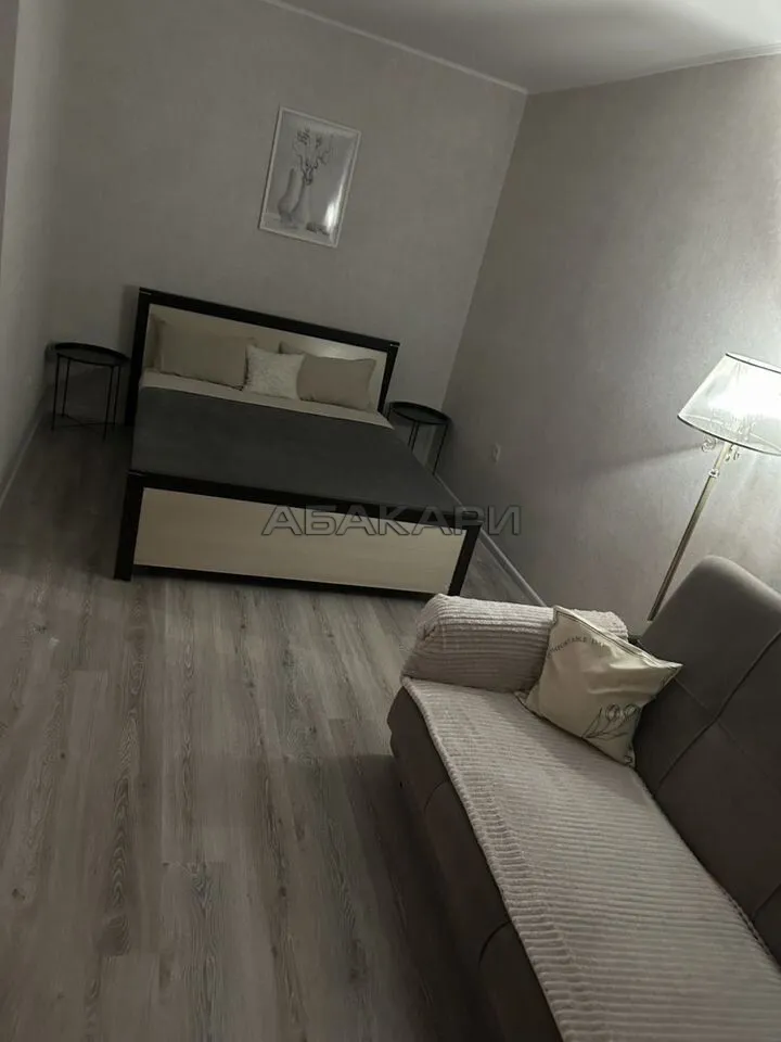 1-комнатная улица Авиаторов, 62  за 45000 руб/мес фото 16