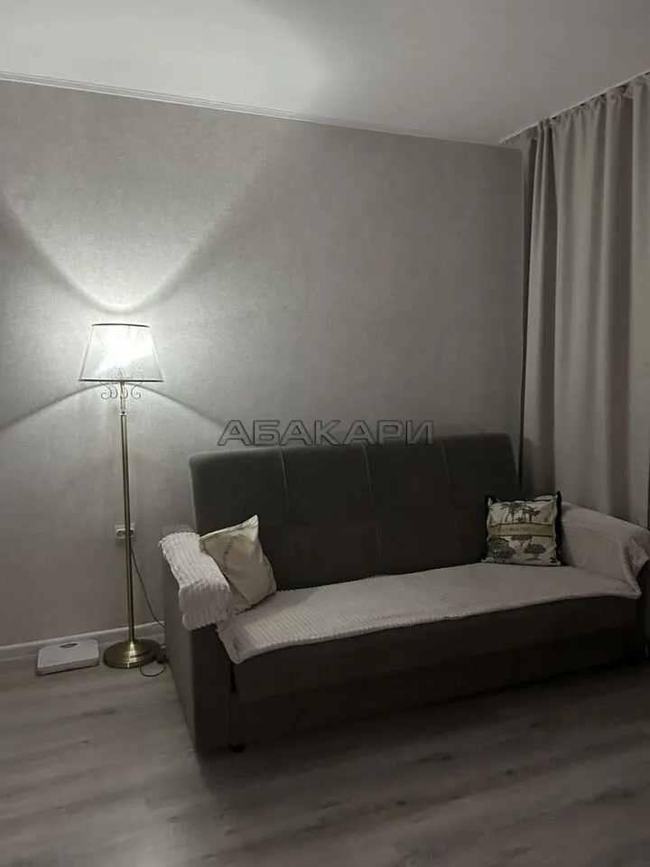 1-комнатная улица Авиаторов, 62  за 45000 руб/мес фото 17