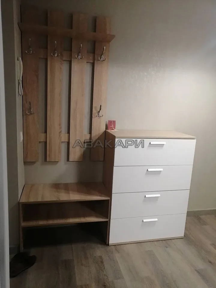 3-комнатная улица Шахтёров, 8  за 55000 руб/мес фото 6