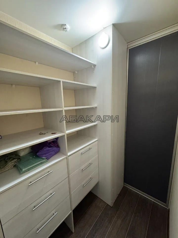 1-комнатная Апрельская улица, 3  за 35000 руб/мес фото 7