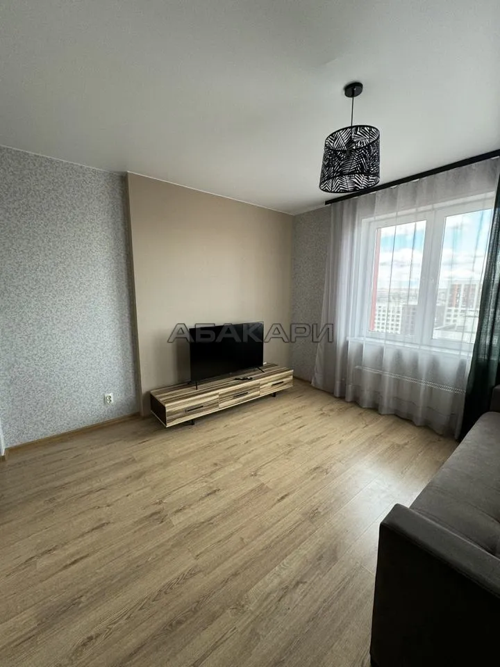 3-комнатная улица Алексеева, 46  за 65000 руб/мес фото 2
