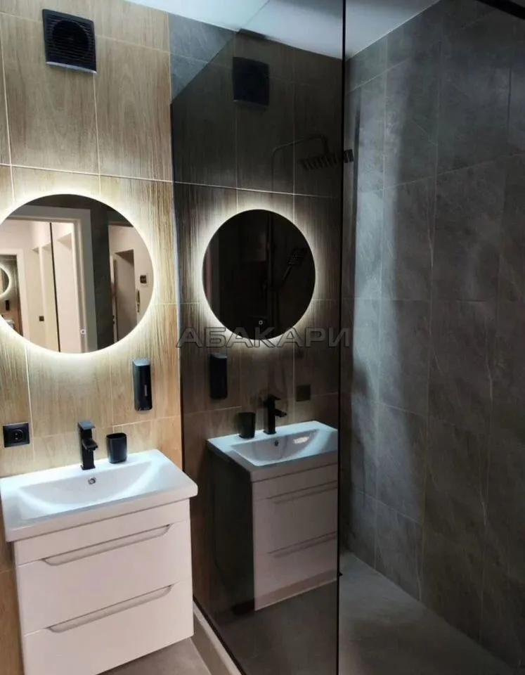1-комнатная улица Авиаторов, 20  за 45000 руб/мес фото 8