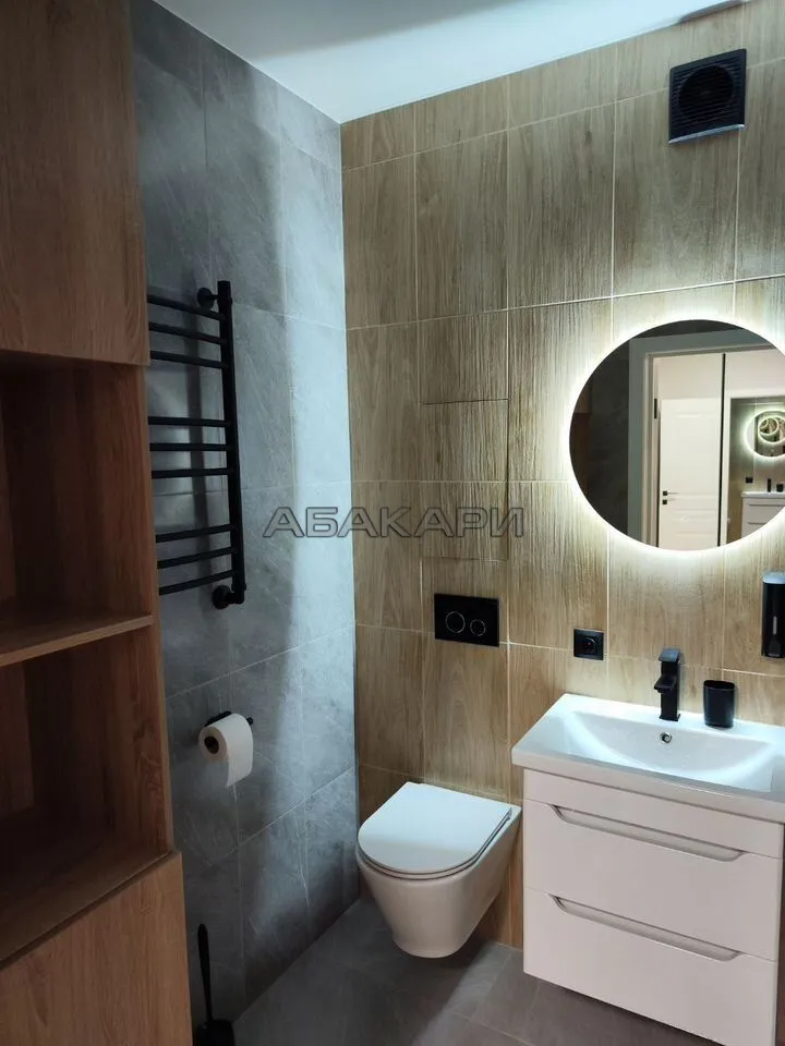 1-комнатная улица Авиаторов, 20  за 45000 руб/мес фото 9