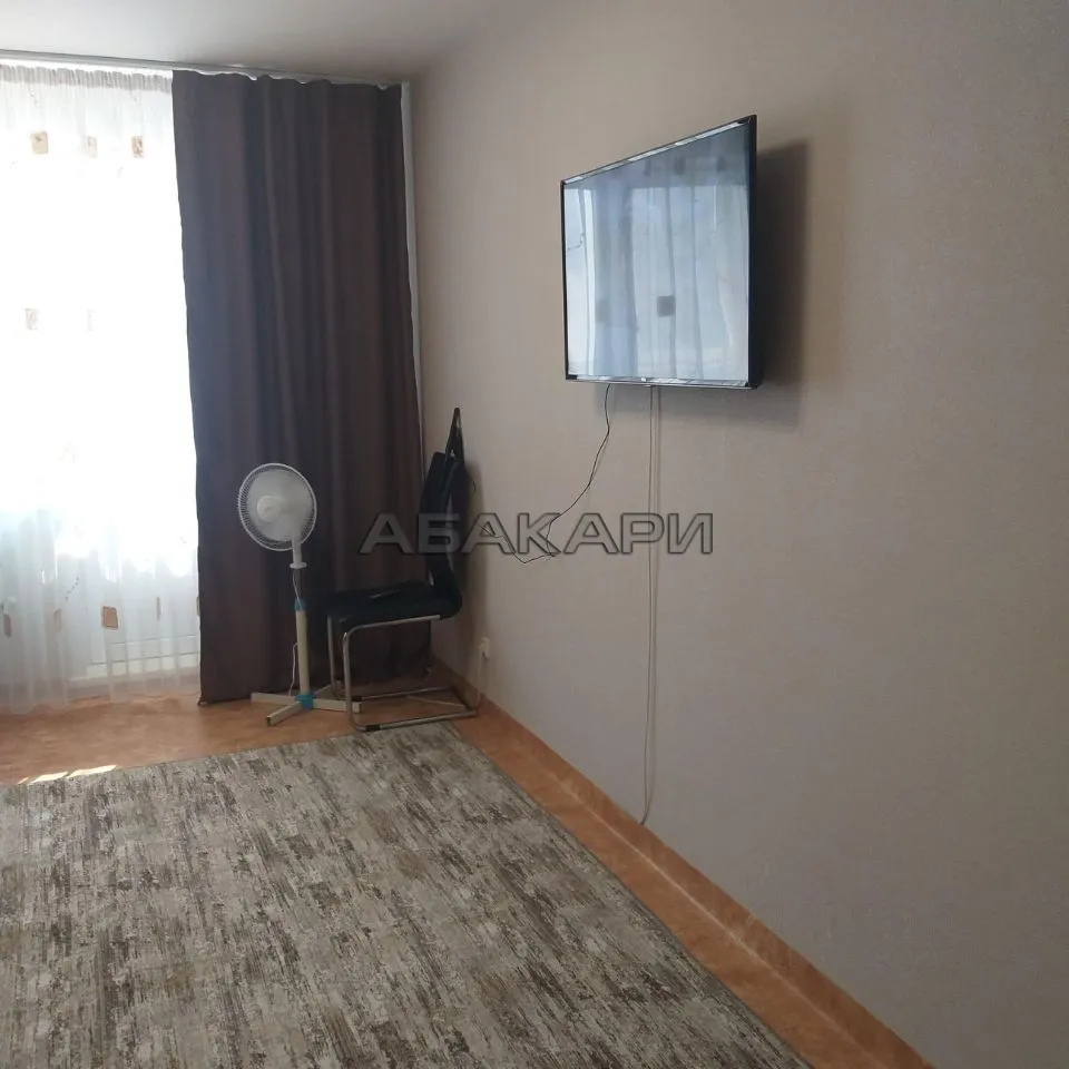 студия улица Карамзина, 12  за 25000 руб/мес фото 2