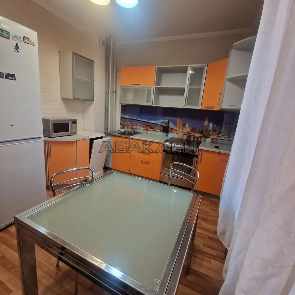 2-комнатная Навигационная улица, 4  за 45000 руб/мес фото 1