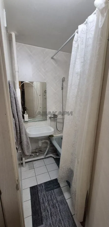 1-комнатная улица Белопольского, 2  за 32000 руб/мес фото 8