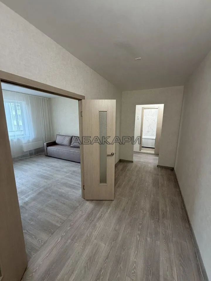 3-комнатная улица Молокова, 46  за 55000 руб/мес фото 3