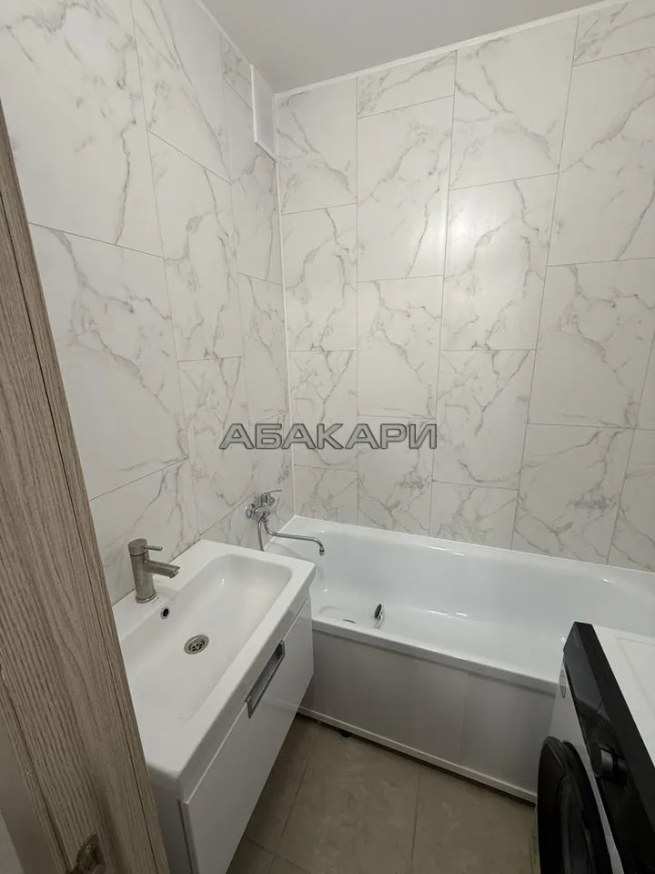 3-комнатная улица Молокова, 46  за 55000 руб/мес фото 14