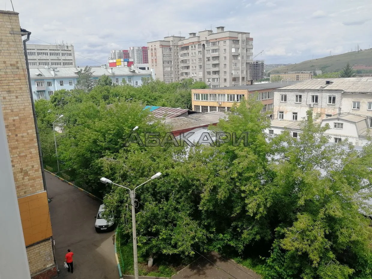 3-комнатная улица Ленина, 102  за 59000 руб/мес фото 11