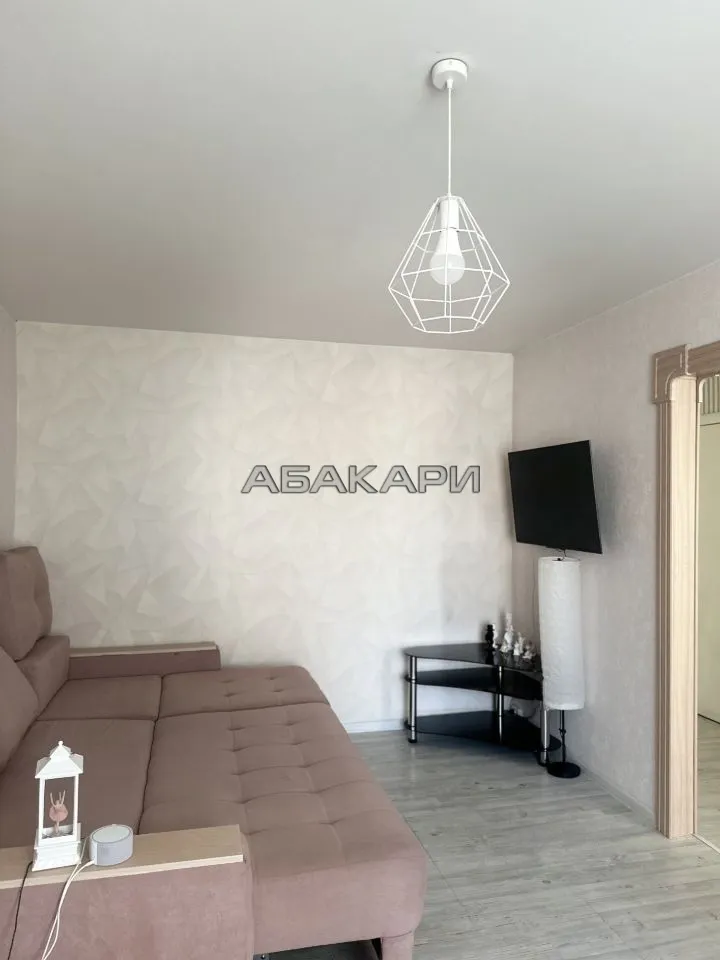 1-комнатная улица Гусарова, 33  за 34000 руб/мес фото 9