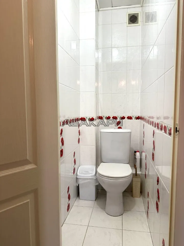 1-комнатная улица Гусарова, 33  за 34000 руб/мес фото 12