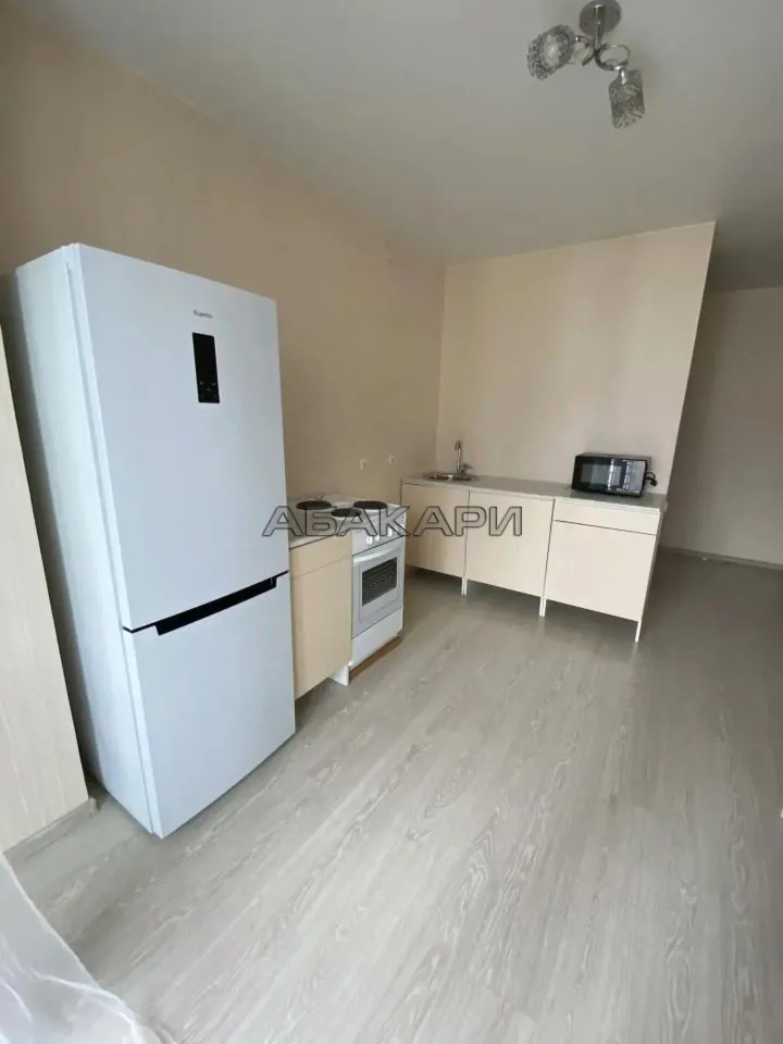 студия улица Петра Ломако, 2  за 36000 руб/мес фото 3