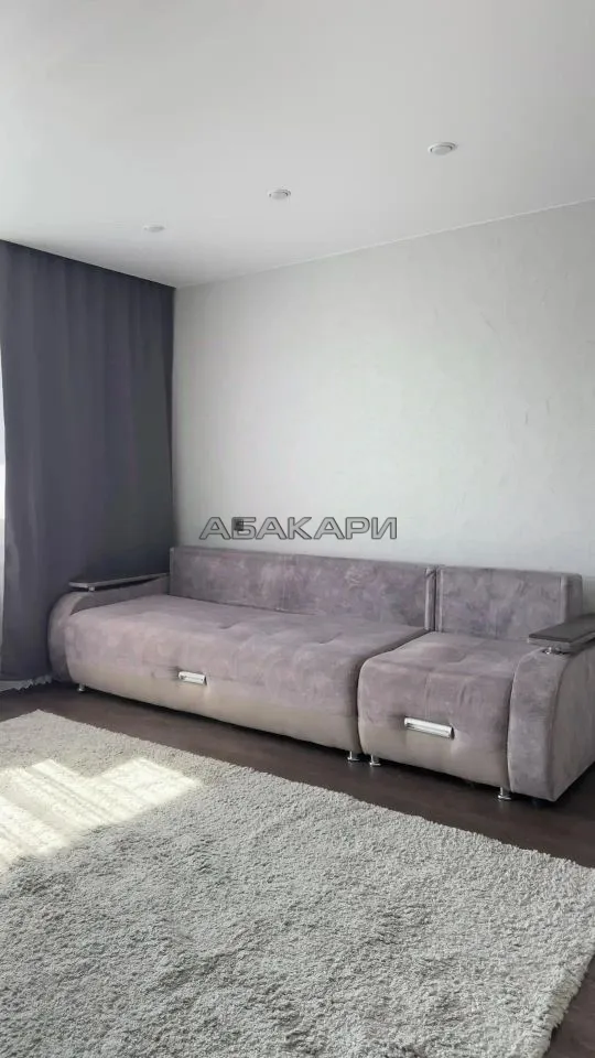 1-комнатная улица Батурина, 20  за 36000 руб/мес фото 1