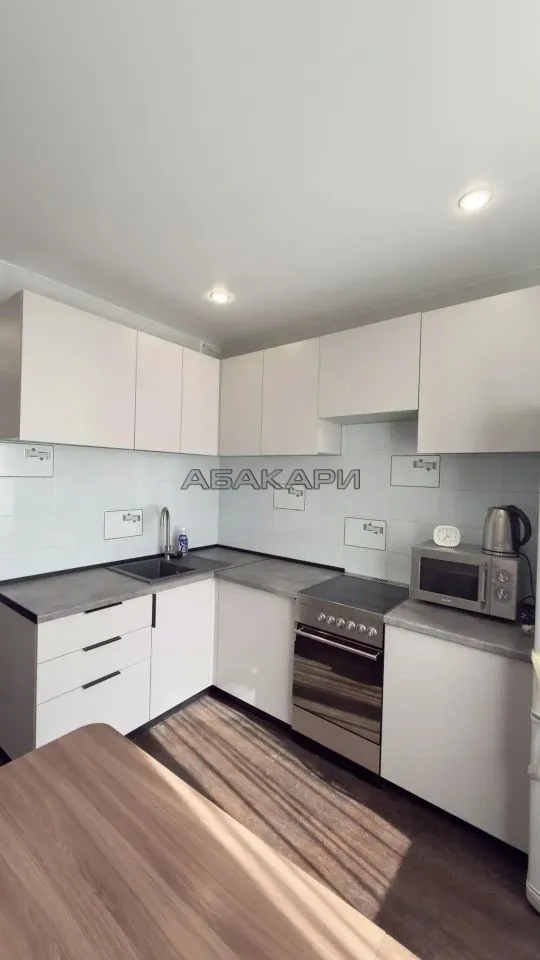 1-комнатная улица Батурина, 20  за 36000 руб/мес фото 5
