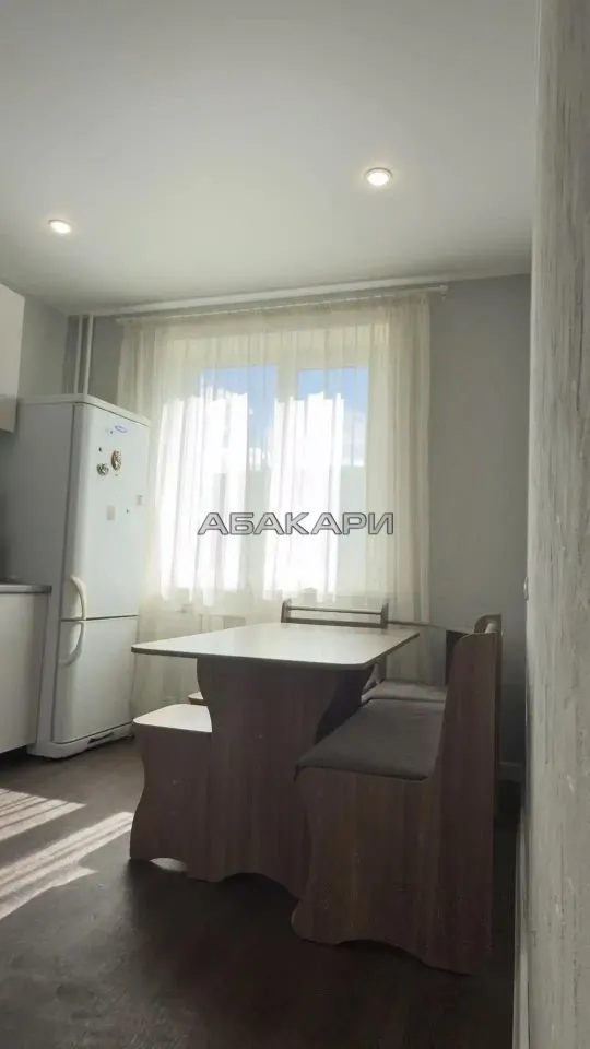 1-комнатная улица Батурина, 20  за 36000 руб/мес фото 4