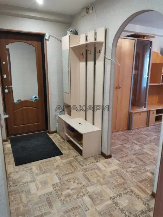 2-комнатная улица 60 лет Октября, 98  за 35000 руб/мес фото 4