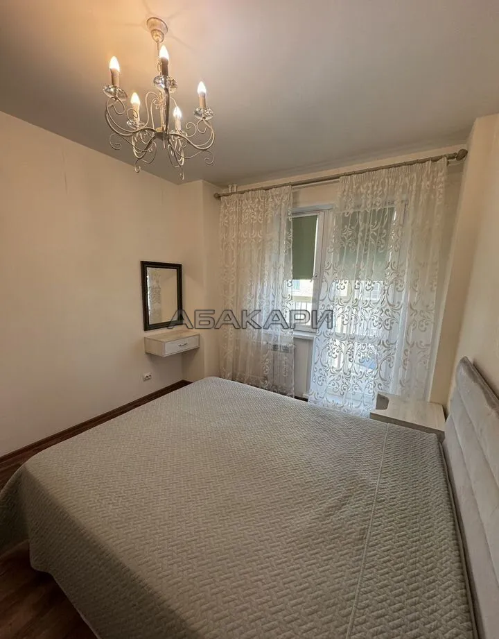 3-комнатная Капитанская улица, 16  за 70000 руб/мес фото 3
