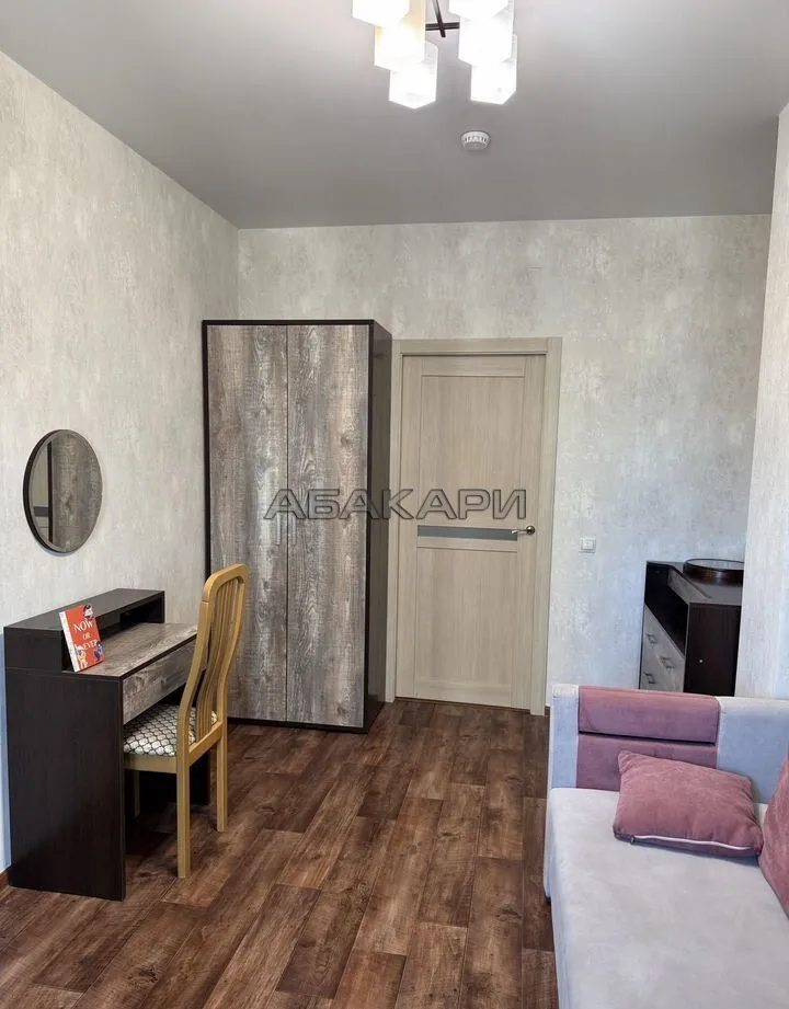 3-комнатная Капитанская улица, 16  за 70000 руб/мес фото 7