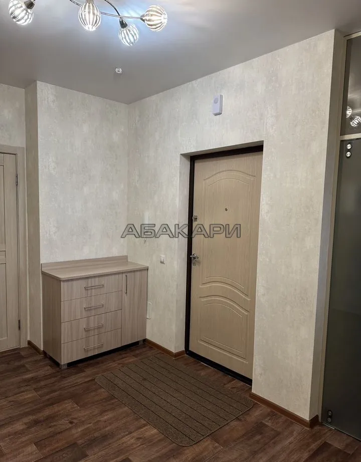 3-комнатная Капитанская улица, 16  за 70000 руб/мес фото 11