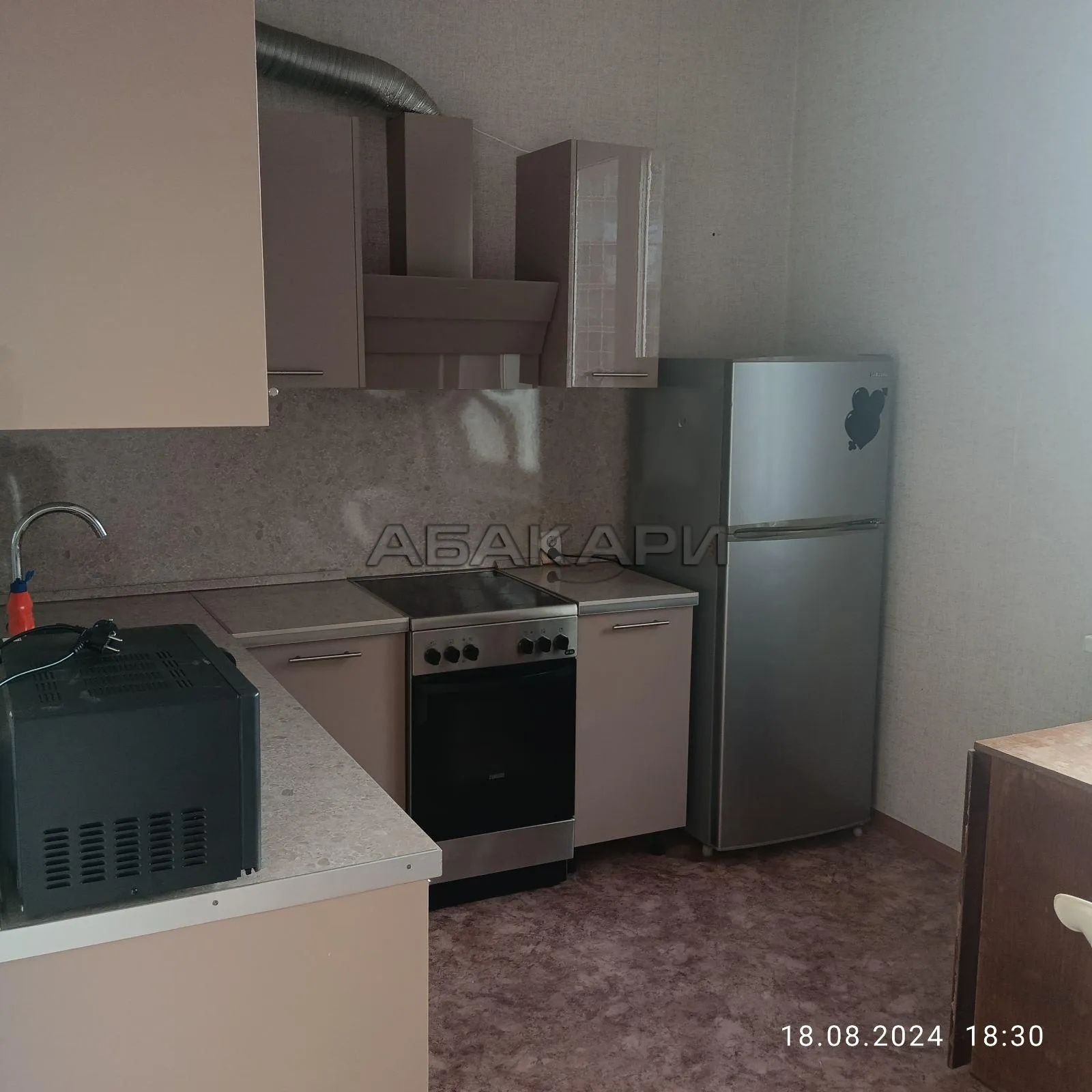 1-комнатная улица Борисова, 38  за 28000 руб/мес фото 2