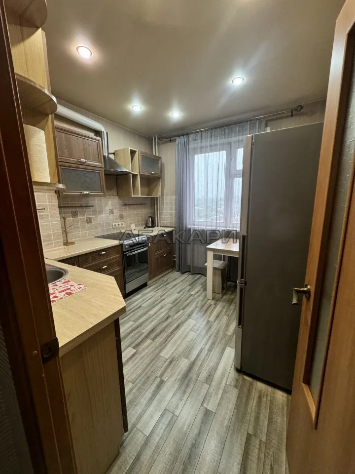 1-комнатная улица Калинина, 15  за 36000 руб/мес фото 2