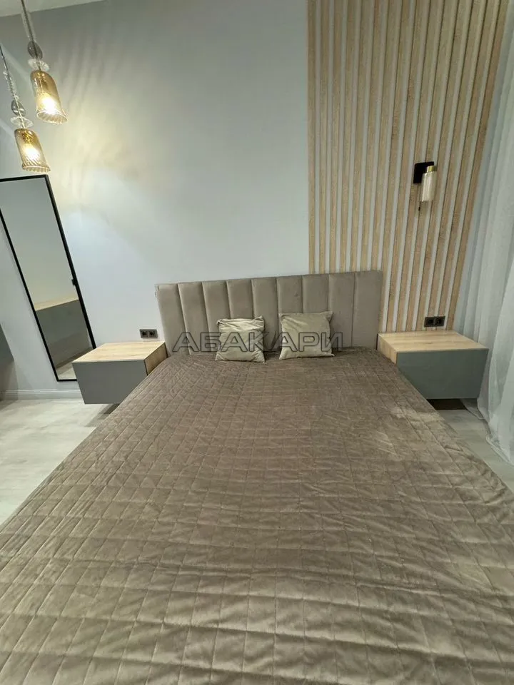 2-комнатная Октябрьская улица, 16  за 60000 руб/мес фото 9