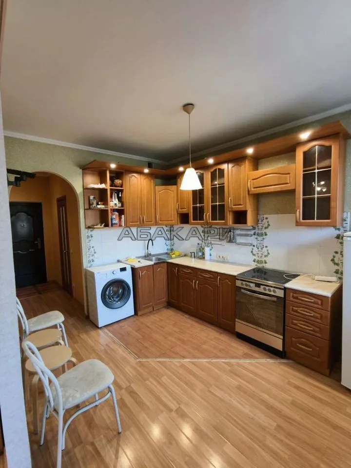 1-комнатная улица Железнодорожников, 20Г  за 36000 руб/мес фото 1