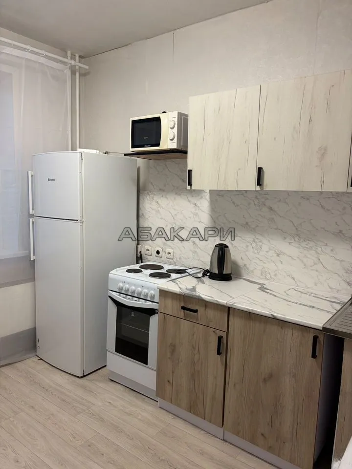 1-комнатная улица Молокова, 10  за 35000 руб/мес фото 1