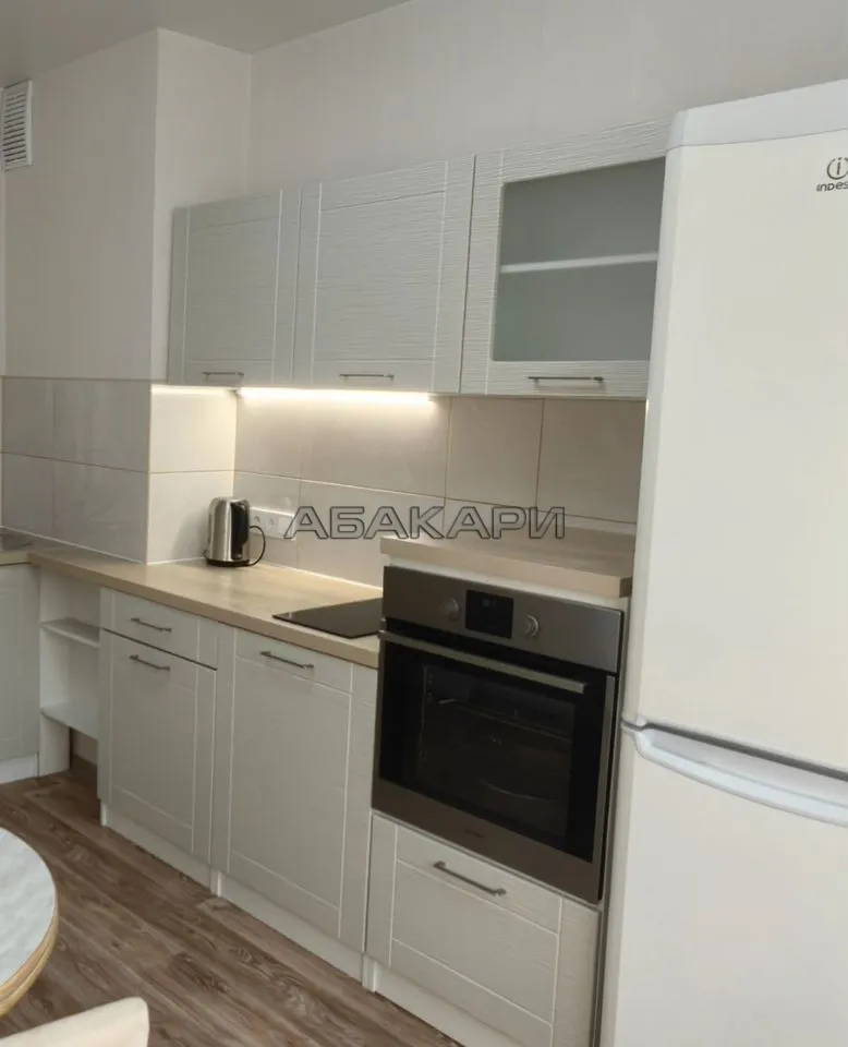 2-комнатная улица Дубровинского, 110Б  за 45000 руб/мес фото 1