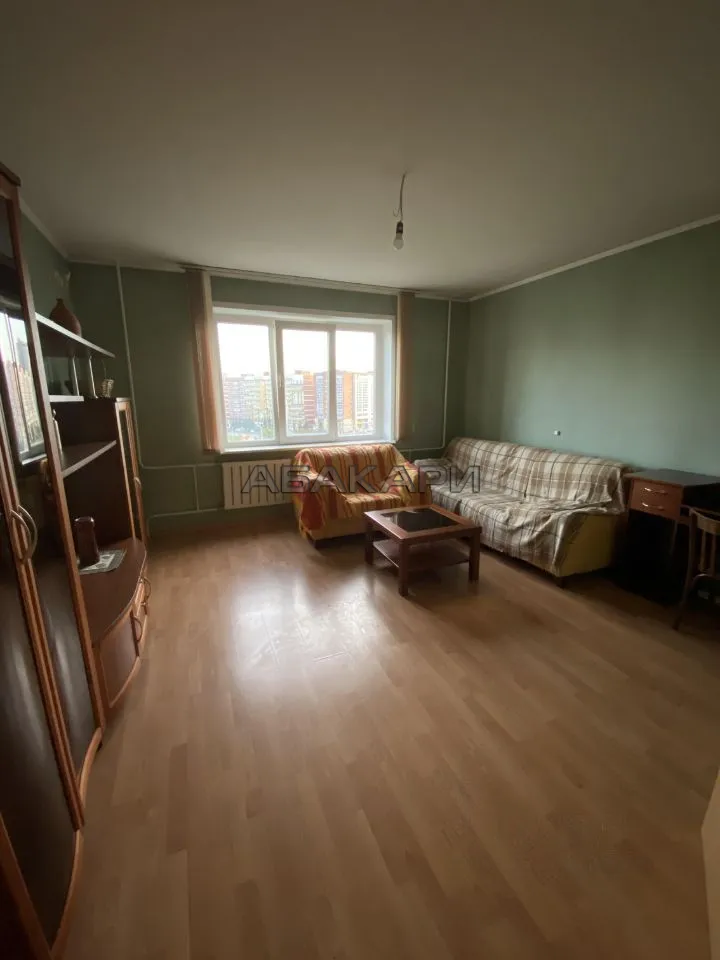 3-комнатная улица 9 Мая, 40  за 44000 руб/мес фото 5