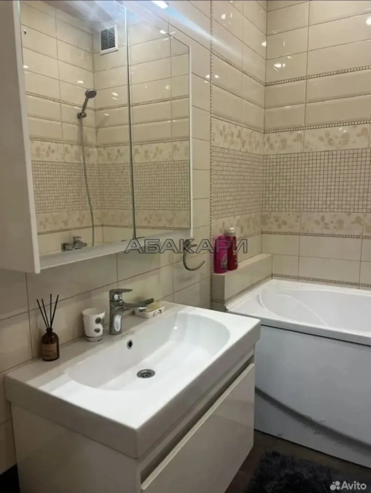 2-комнатная Линейная улица, 122  за 65000 руб/мес фото 19